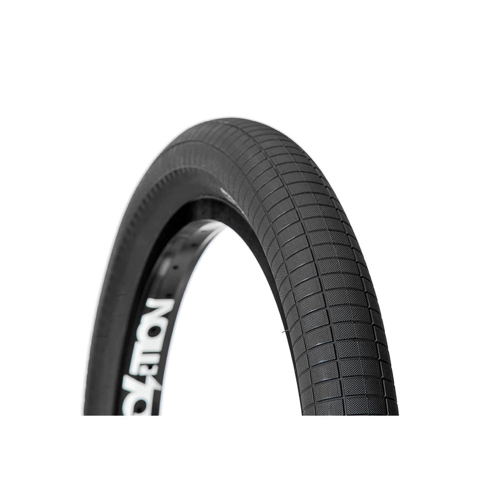 DEMOLITION HAMMERHEAD TIRE S