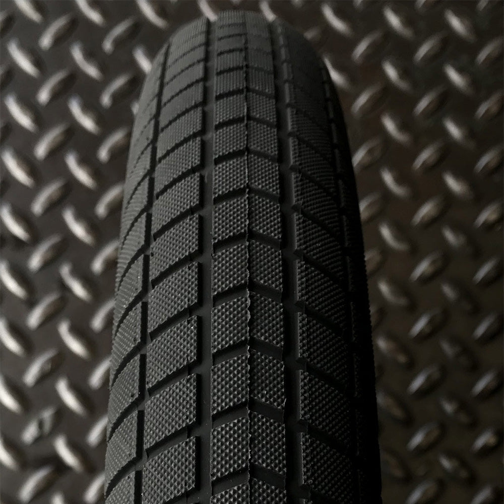 PRIMO V-MONSTER HD TIRE